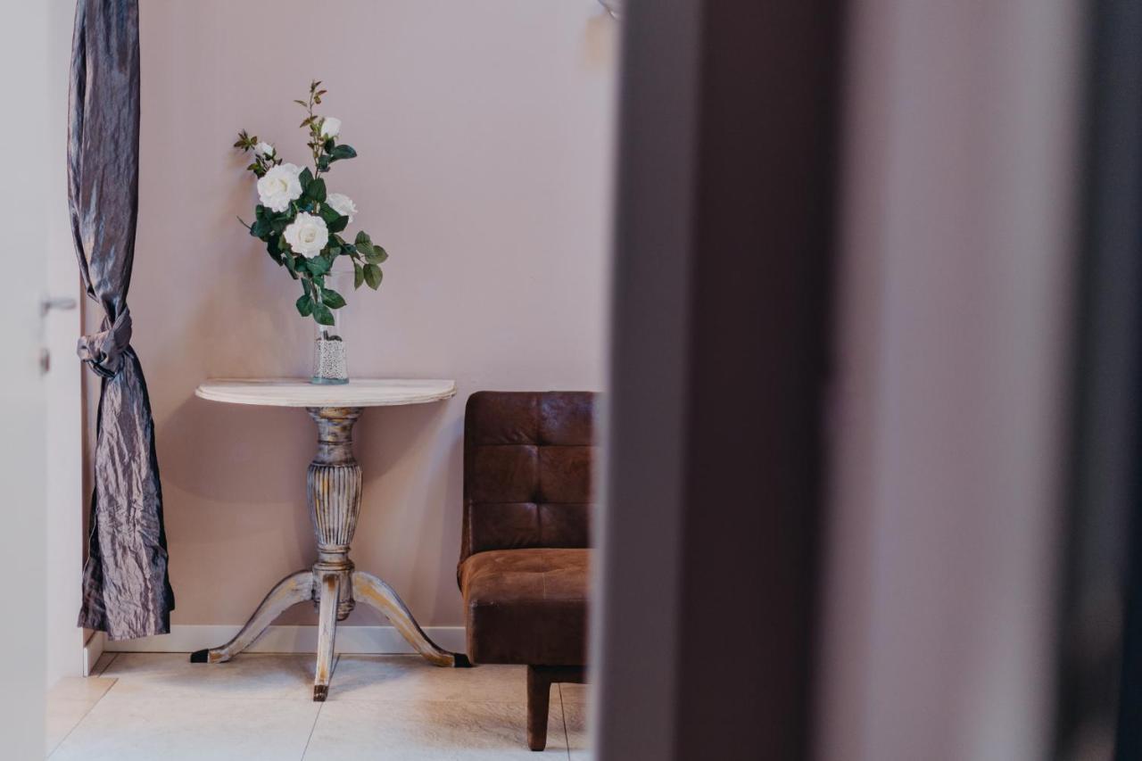 Le Due Dame Hotel Manerba del Garda Ngoại thất bức ảnh